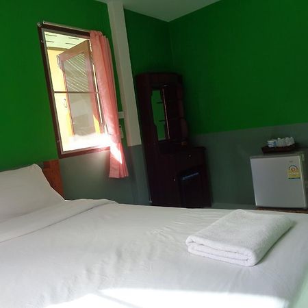Sarm Mork Guest House Mae Hong Son Exteriör bild