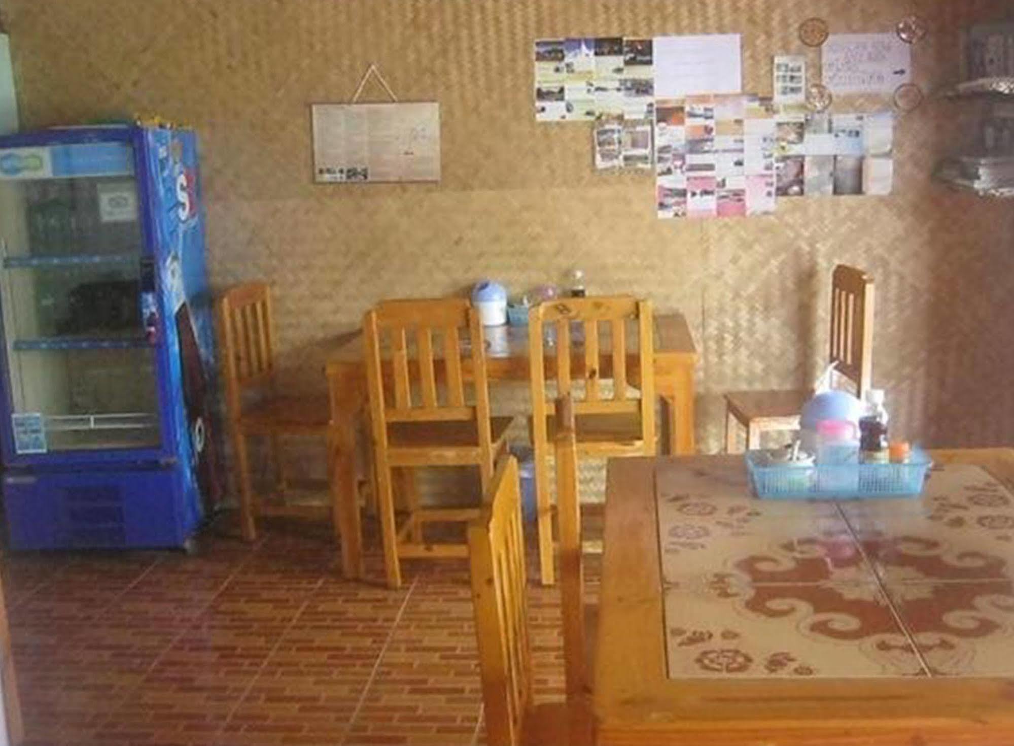 Sarm Mork Guest House Mae Hong Son Exteriör bild